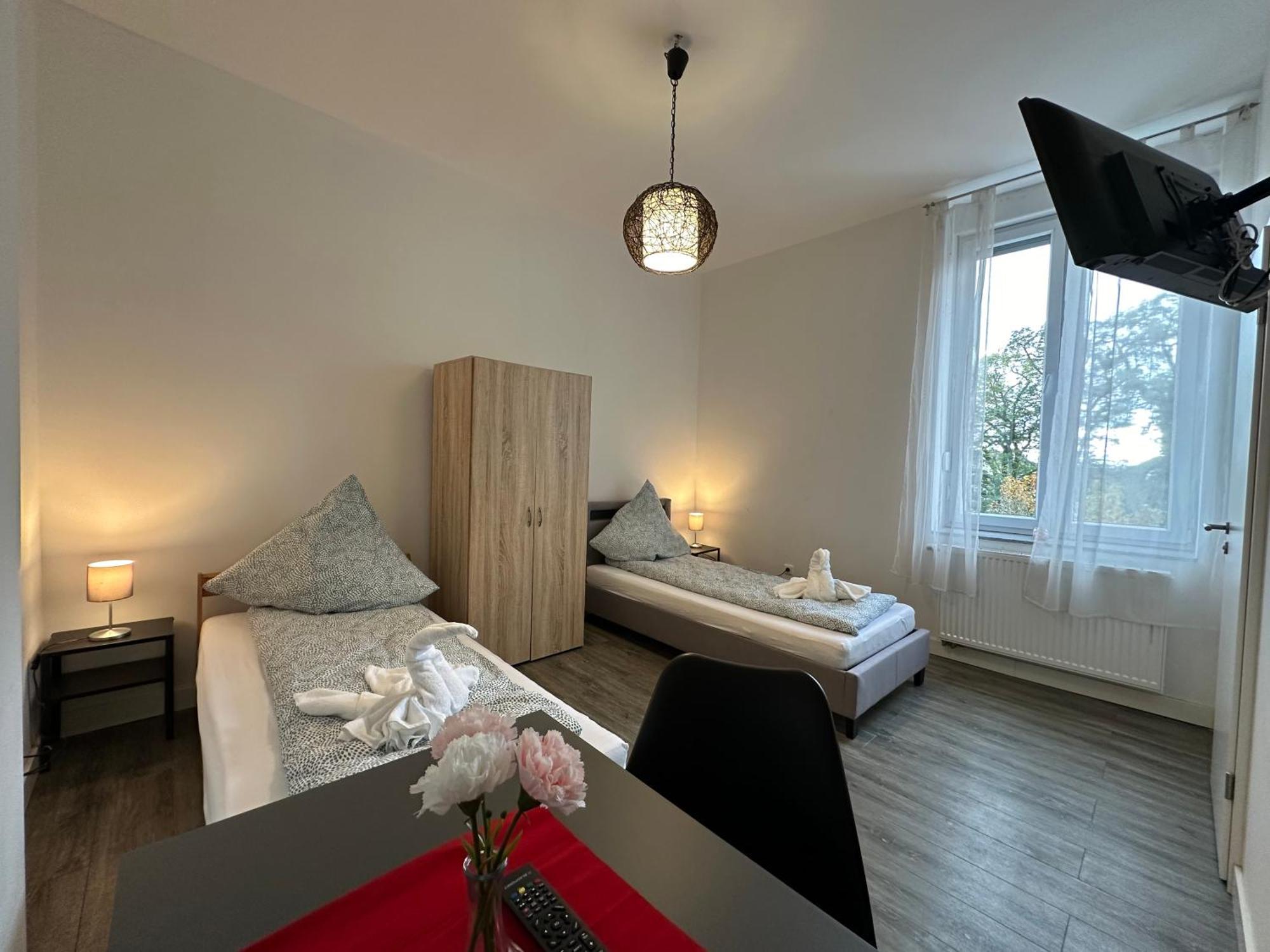 Comfortable Hostel In Wesseling Exterior foto